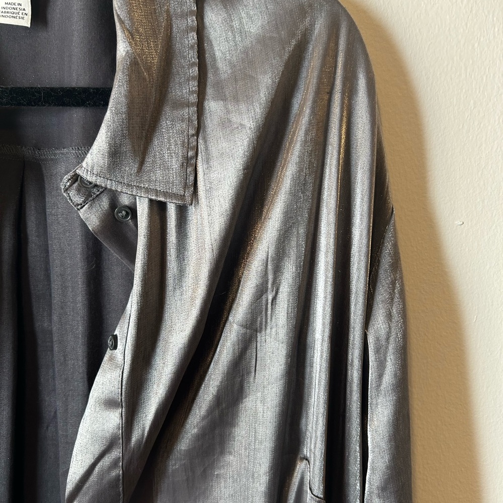 Silver Long Sleeve Button-Down Duster - Picture 5 of 8
